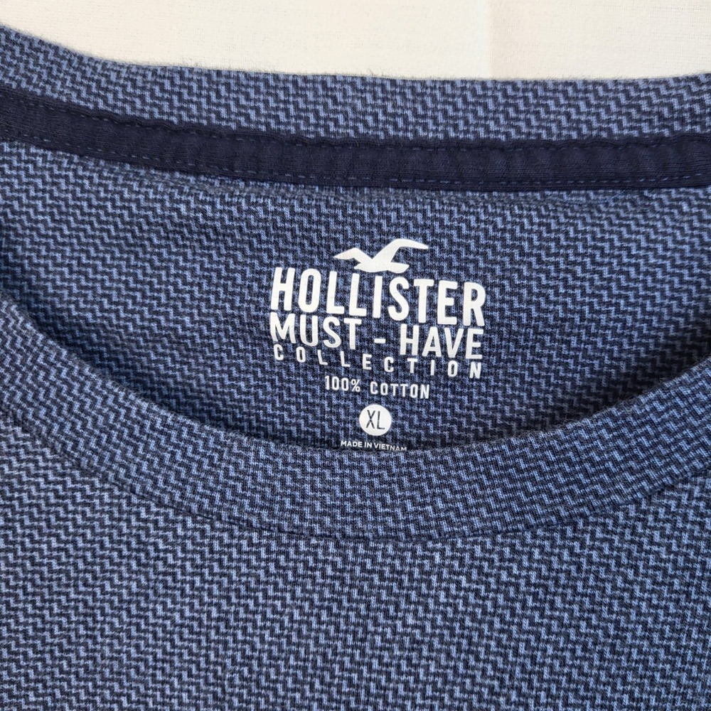 Hollister Mens XL Blue Textured T Shirt Short Sleeve Crew Neck Logo 100% Cotton - Picture 3 of 5
